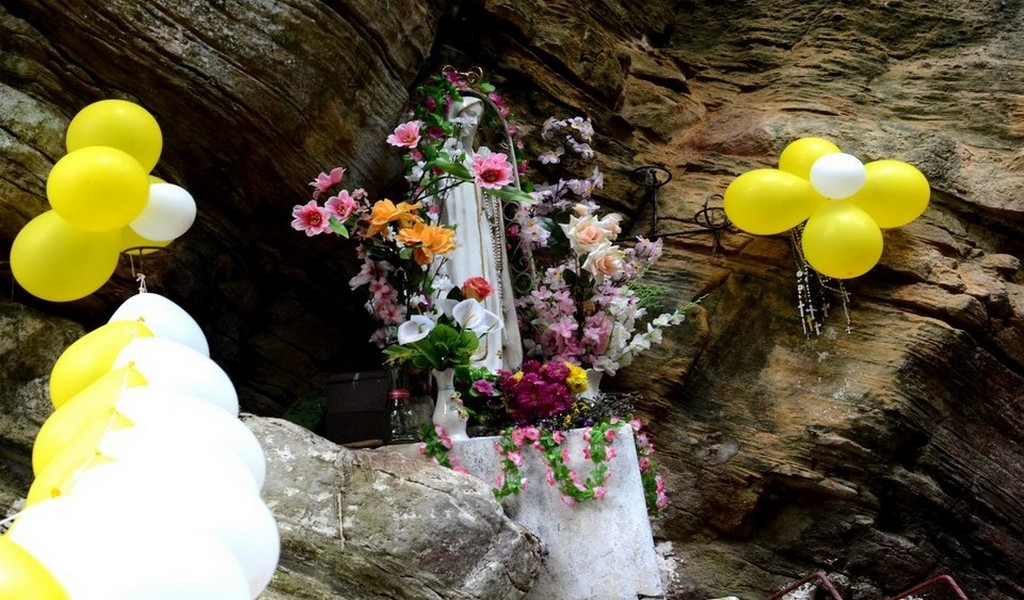 Gruta de la Virgen de Fátima